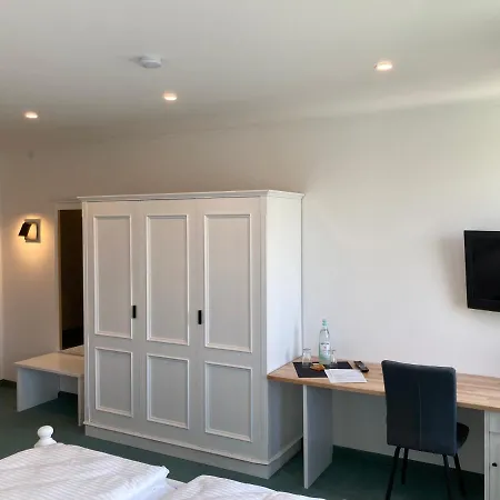 Hotel Room-24 - Zellwald Großschirma