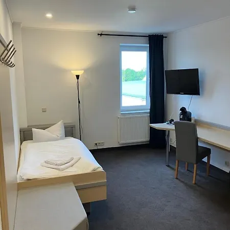 Room-24 - Zellwald *