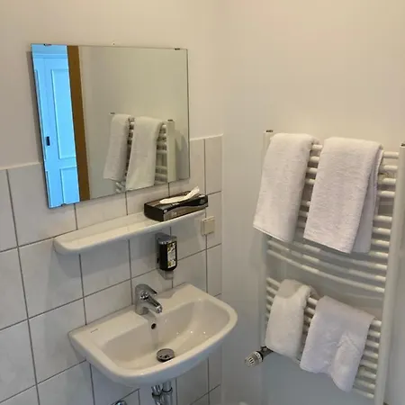 Room-24 - Zellwald Hotel Großschirma