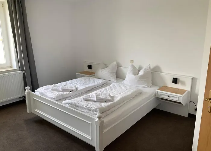 Room-24 - Zellwald *